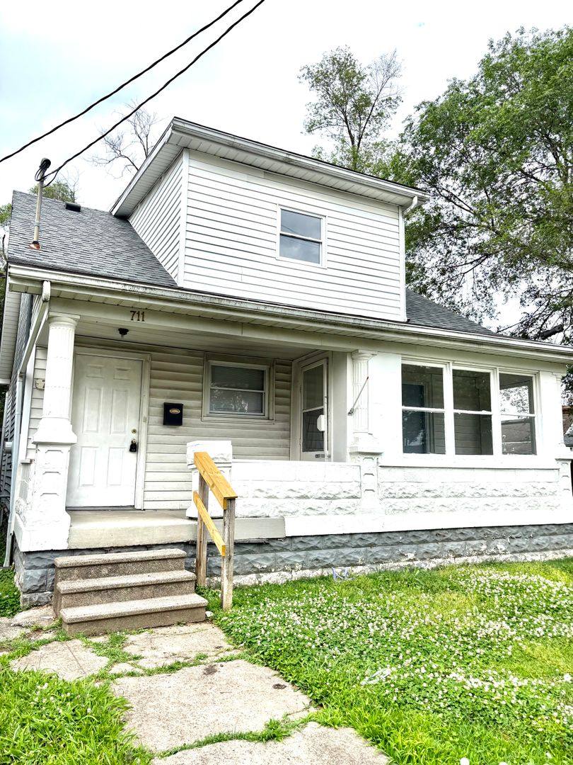 House for rent at 711 Heywood Ave, Louisville, KY 40208