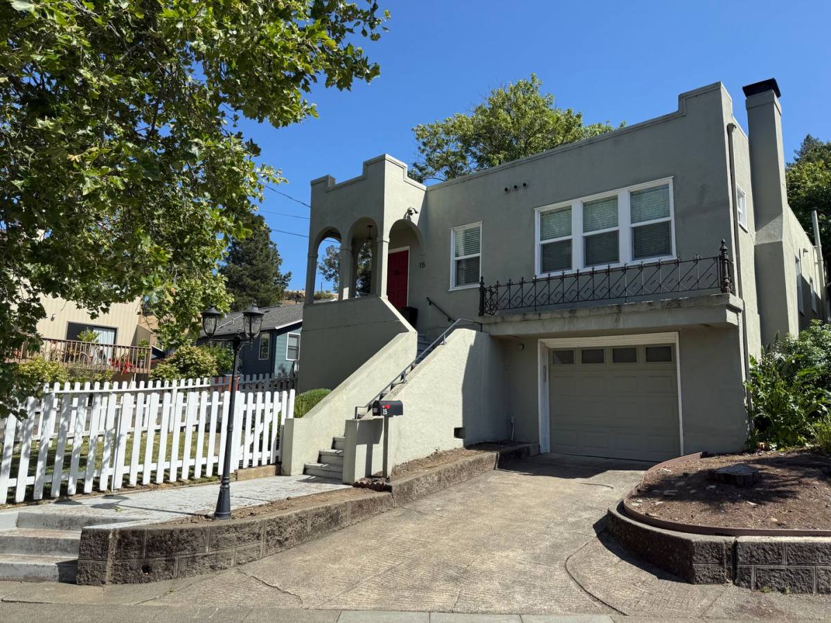 House for rent at 15 Octavia St, San Rafael, CA 94901