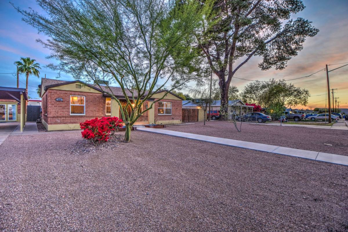 Apartment for rent at 777 W Pierson St, Phoenix, AZ 85013