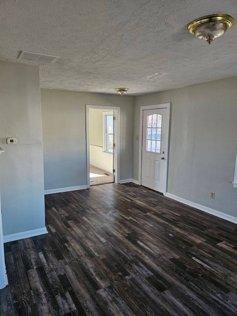 House for rent at 1610 S Parker, Evansville, IN 47714