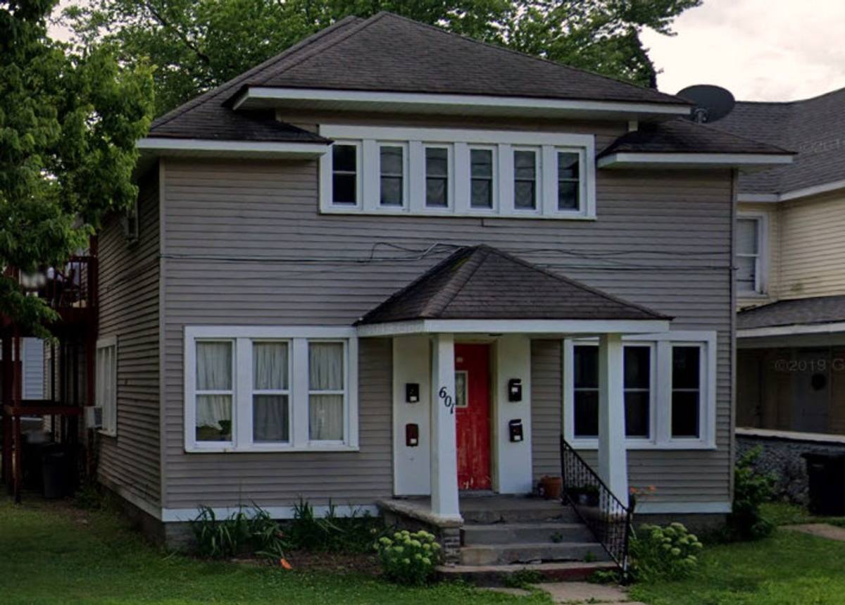 Apartment for rent at 601 W Franklin St, Elkhart, IN 46516