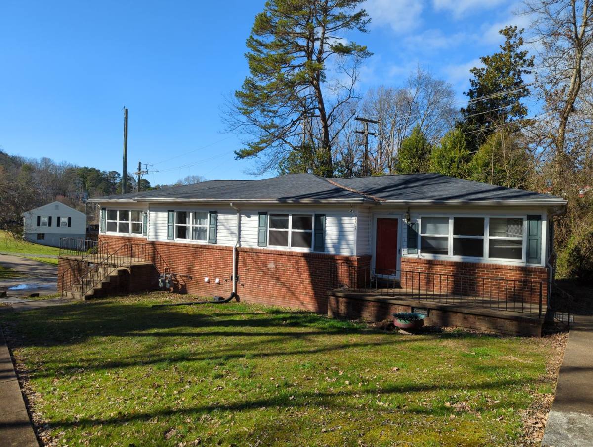 Apartment for rent at 3527 Cathy Lane, Chattanooga, TN 37412