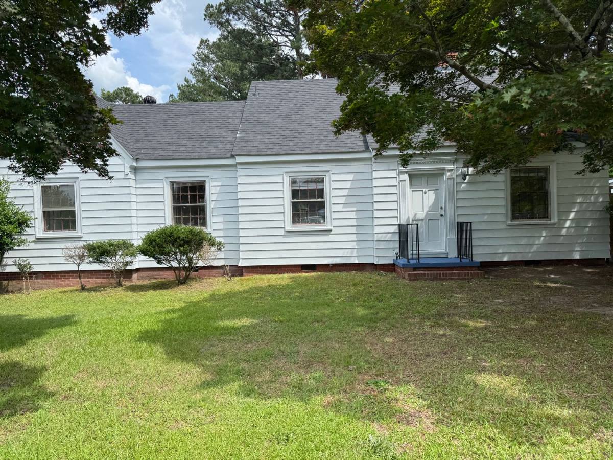 House for rent at 207 Greenwood Ave, Rocky Mount, NC 27804