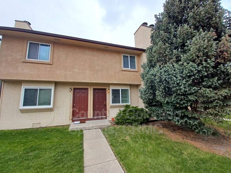 Townhouse for rent at 3055 Starlight Circle, Colorado Springs, CO 80916