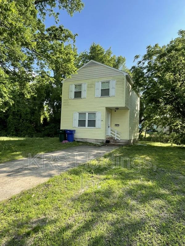 House for rent at 117 Beechwood Ave, Newport News, VA 23607