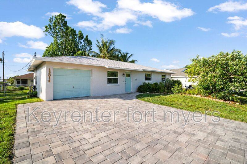 13014 7th St, Fort Myers, FL 33905