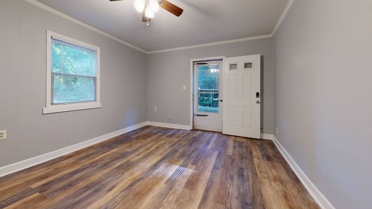 Apartment for rent at 1620 Redcoat Dr, Charlotte, NC 28211