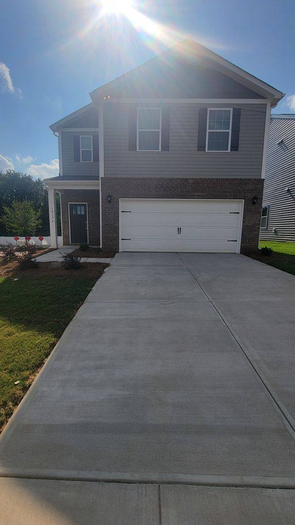 House for rent at 14136 Wilson Mac Lane Hamilton Woods, Charlotte, NC 28278