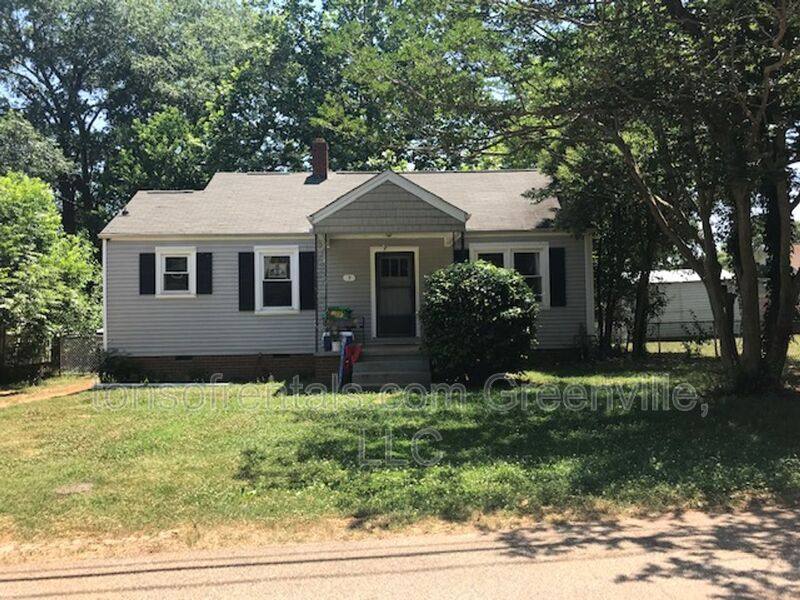 House for rent at 9 Edwards St, Greenville, SC 29609