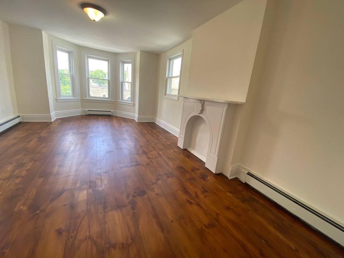 Apartment for rent at 115 S St, Newburgh, NY 12550
