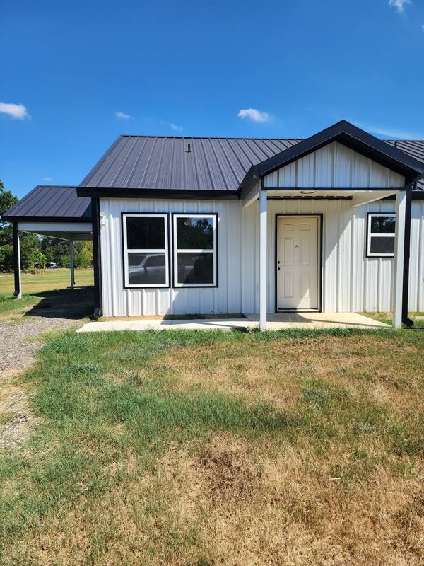 Apartment for rent at 11335 County Rd #B, Larue, TX 75770
