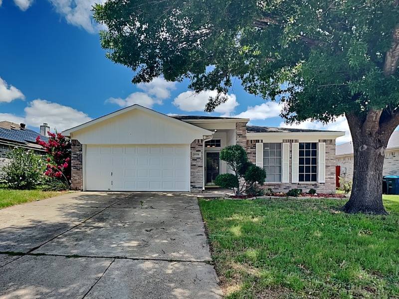 House for rent at 5558 Heatherglen Terrace, Fort Worth, TX 76179
