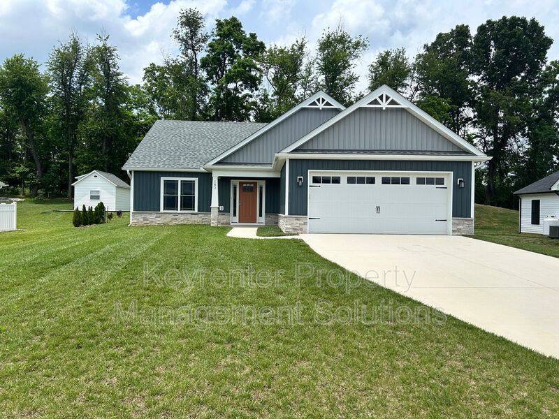House for rent at 185 Lindburgh Dr, Waynesboro, VA 22980