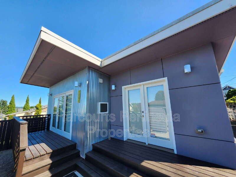 Apartment for rent at 1226 5th St, Bremerton, WA 98337