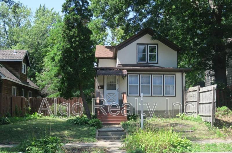 House for rent at 3111 Russell Ave N, Minneapolis, MN 55411
