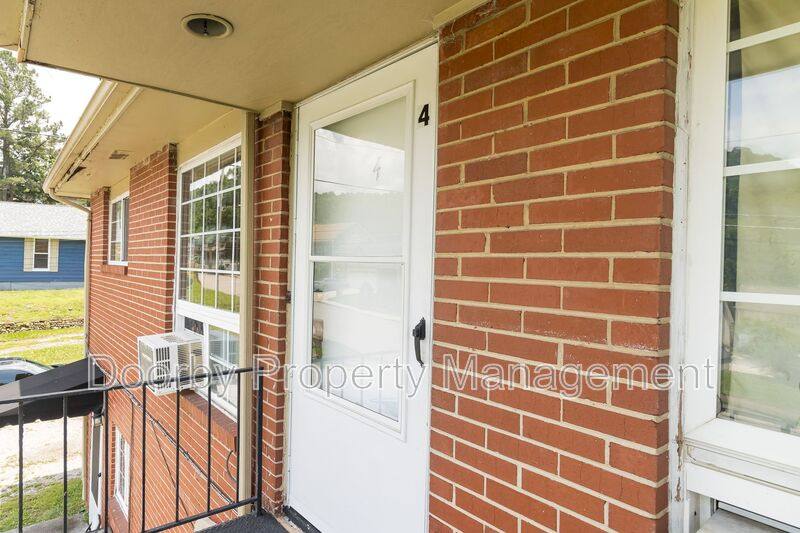 Apartment for rent at 918 Hamilton Ave #4, Chattanooga, TN 37405