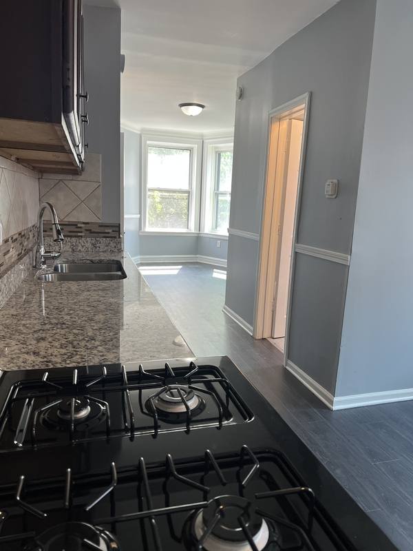 Apartment for rent at 8624 S Houston Ave #3F, Chicago, IL 60617