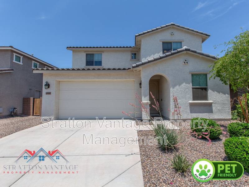House for rent at 10950 E Tesla Ave, Mesa, AZ 85212