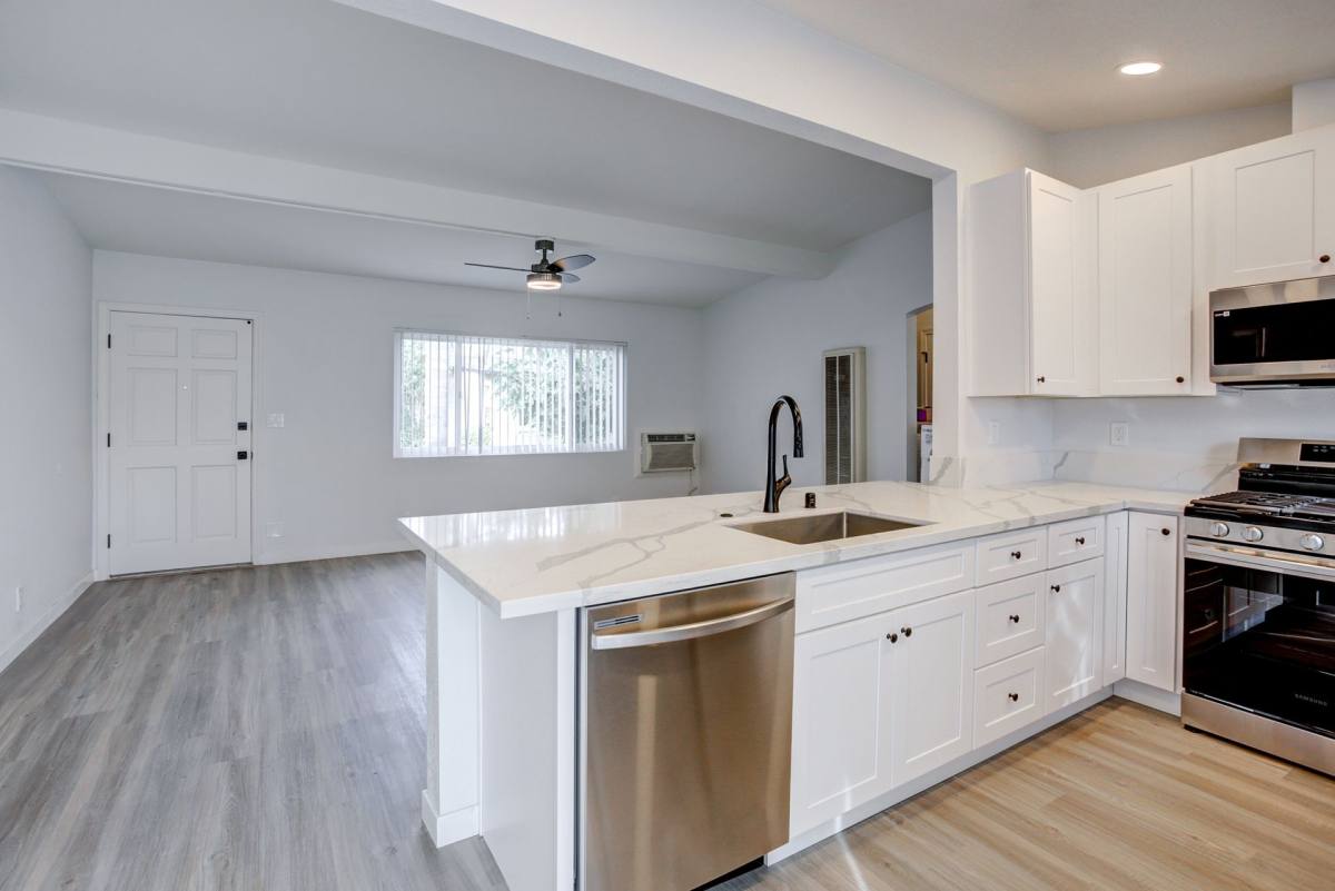 Apartment for rent at 519-529 W 11th Ave, Escondido, CA 92025