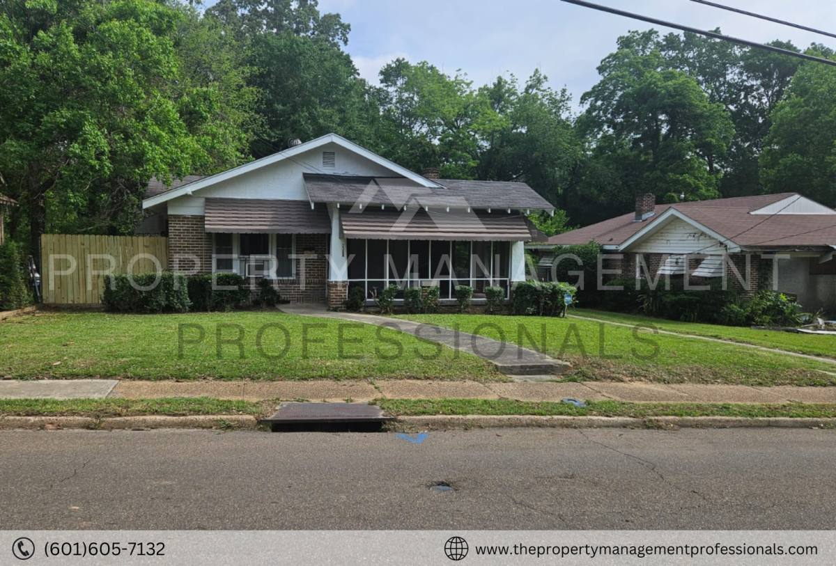 House for rent at 2308 St Charles, Jackson, MS 39209