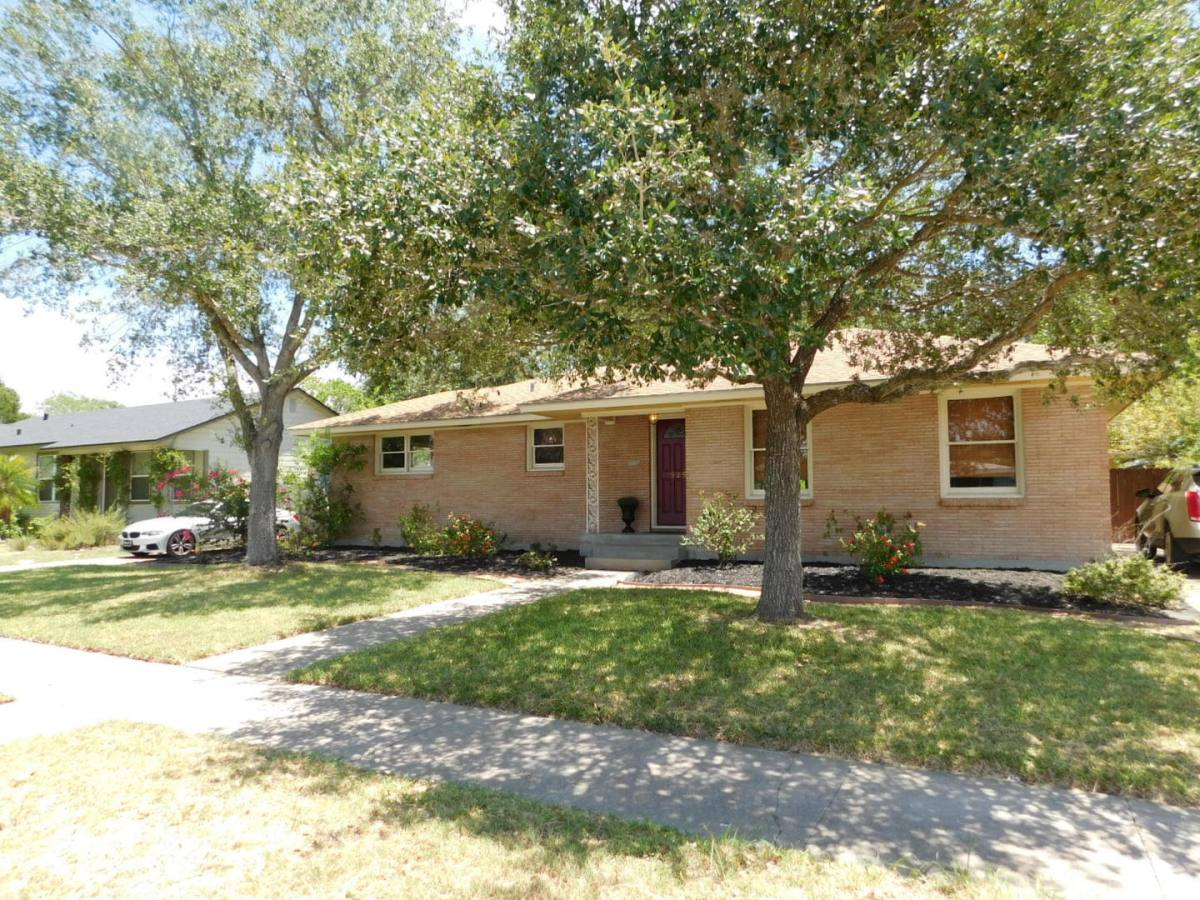 House for rent at 925 Wilshire, Corpus Christi, TX 78411