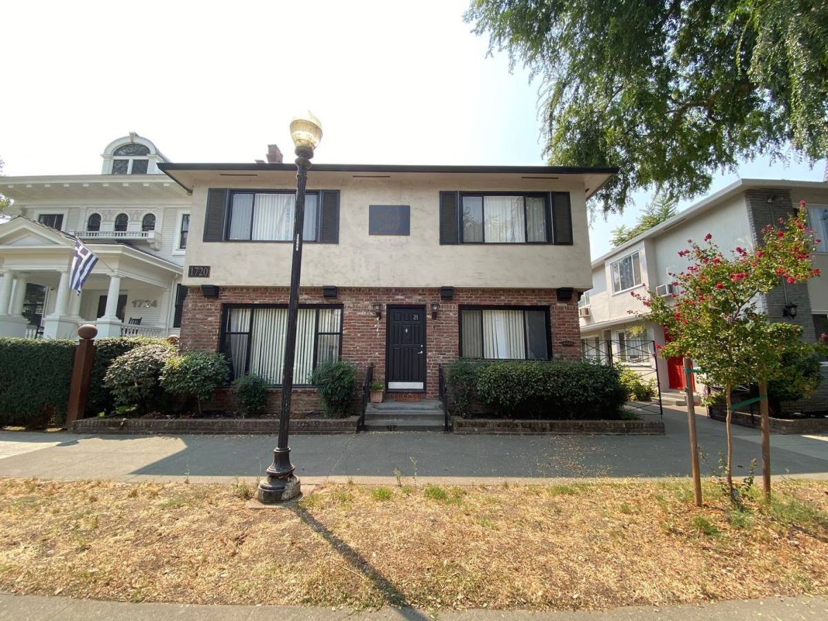 Apartment for rent at 1720 N St, Sacramento, CA 95811