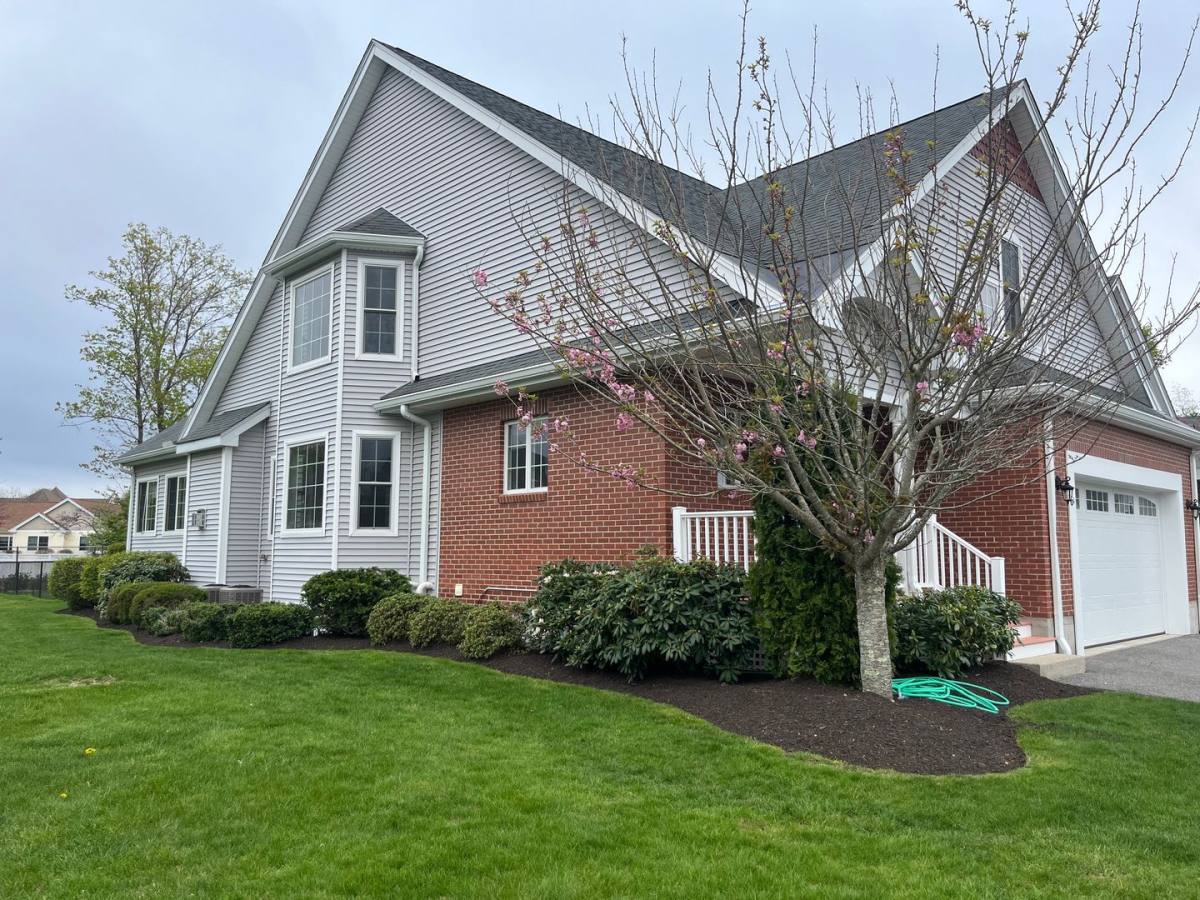 Apartment for rent at 6A Shea Lane, Foxboro, MA 02035