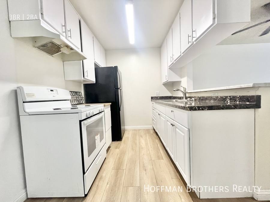 Apartment for rent at 982 S New Hampshire Ave #101A, Los Angeles, CA 90006