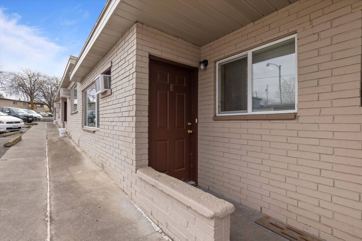 Apartment for rent at 1600 Chestnut St, Clarkston, WA 99403