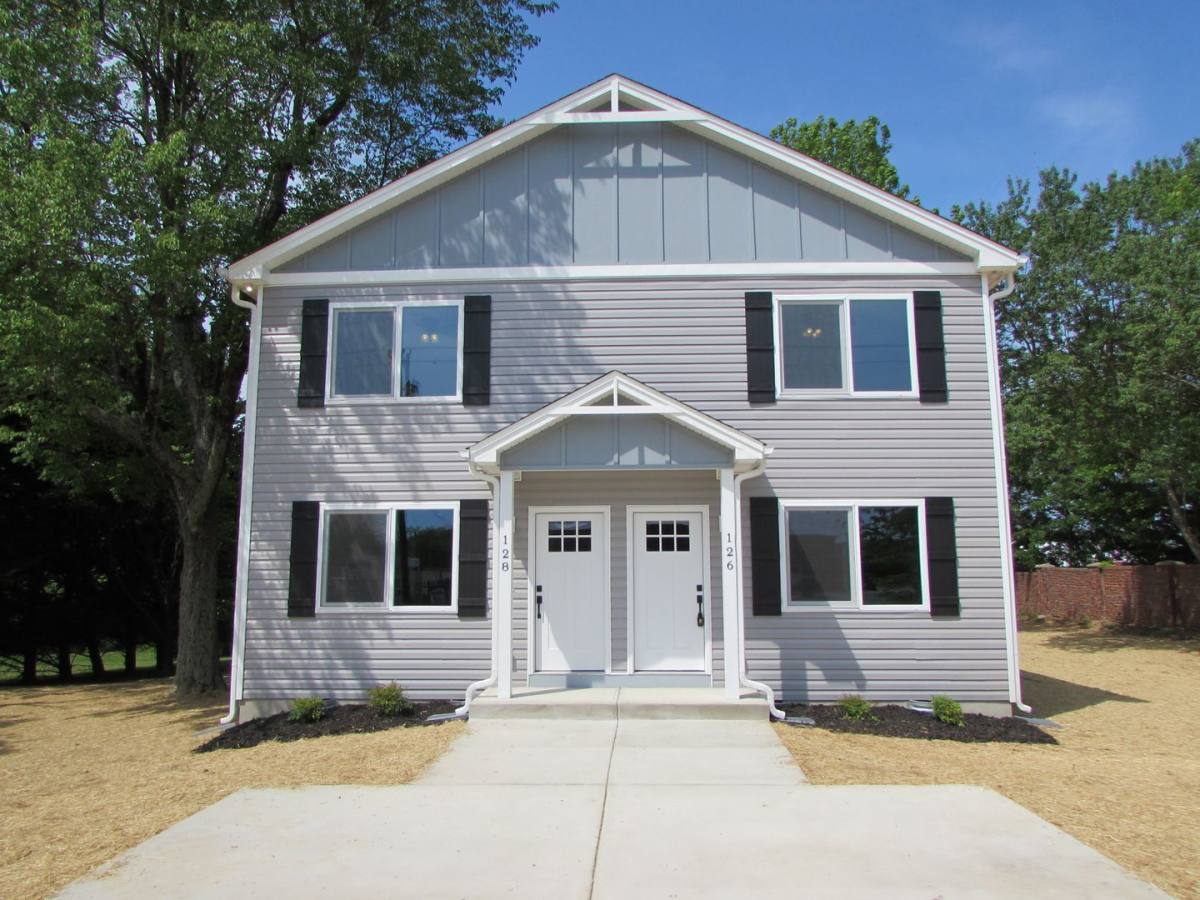 Apartment for rent at 126-128 Salem Church Rd, Lincolnton, NC 28092