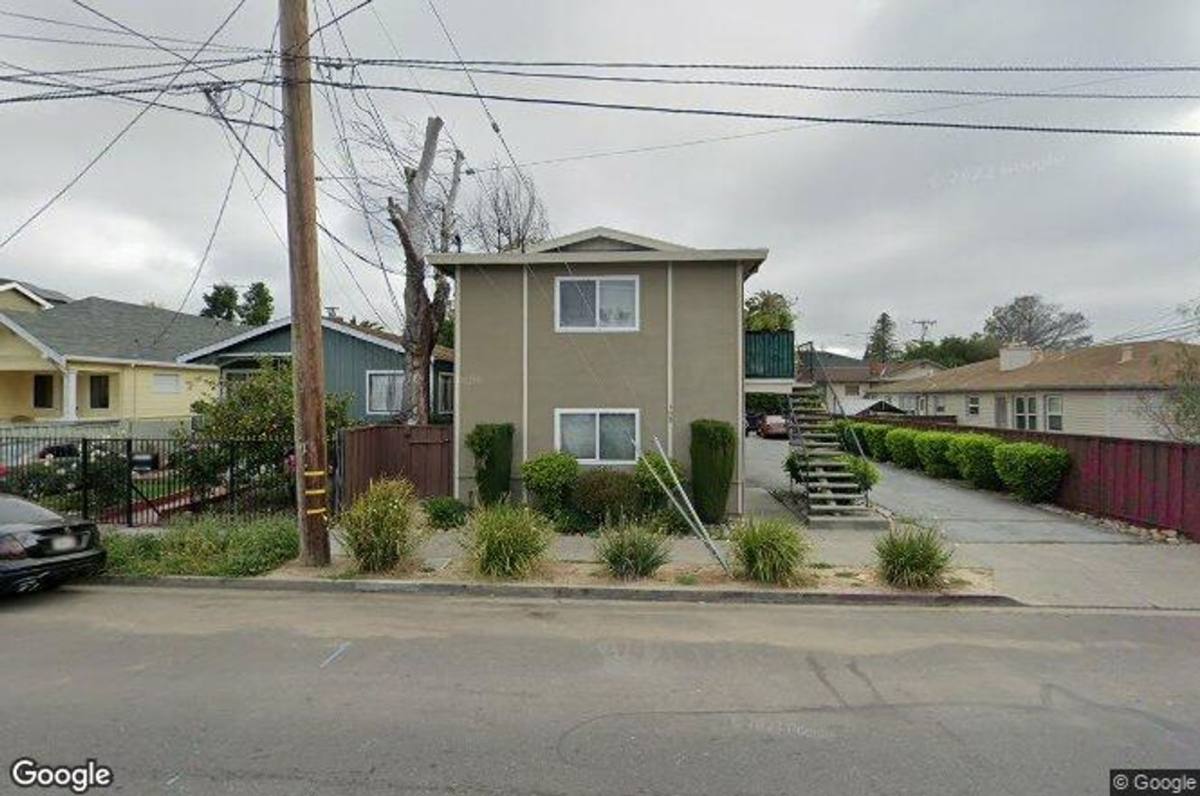 Apartment for rent at 123 S Delaware St, San Mateo, CA 94401
