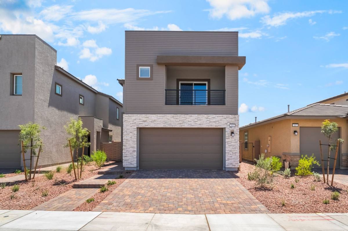 House for rent at 105 Cameron Chase Ave, Henderson, NV 89011