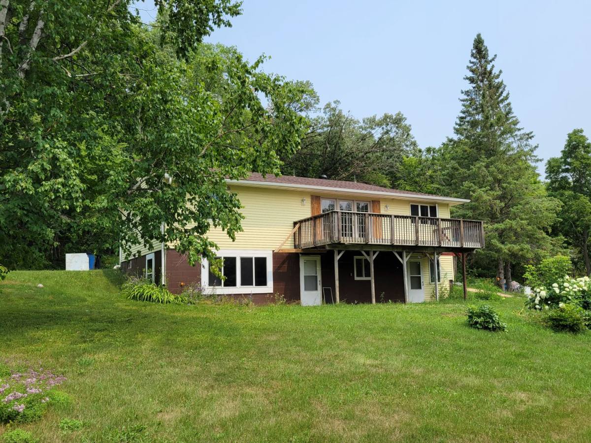 House for rent at 134 Paulson Rd, River Falls, WI 54022