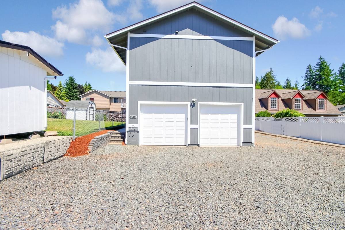 House for rent at 9531 31st Ave SE, Everett, WA 98208