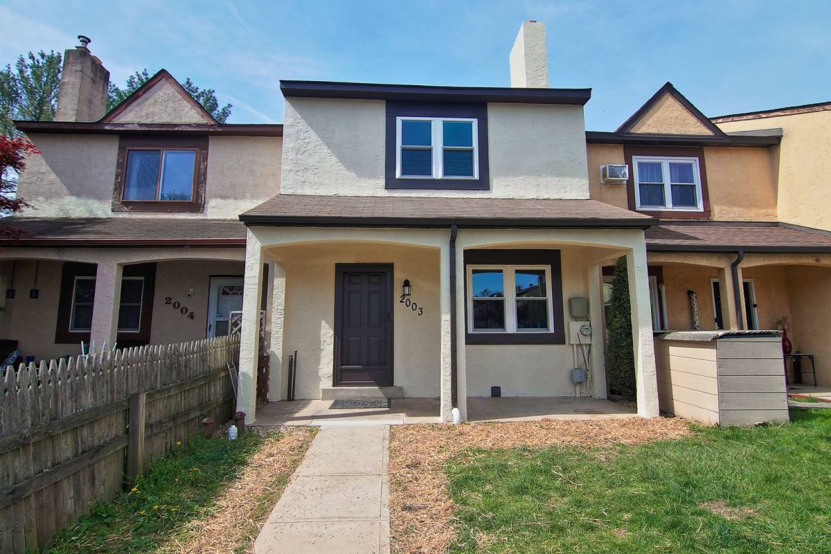 Townhouse for rent at 2003 Walnut Ridge Estates, Pottstown, PA 19464