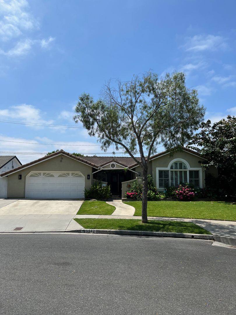 House for rent at 3522 Thor Ave, Los Alamitos, CA 90720