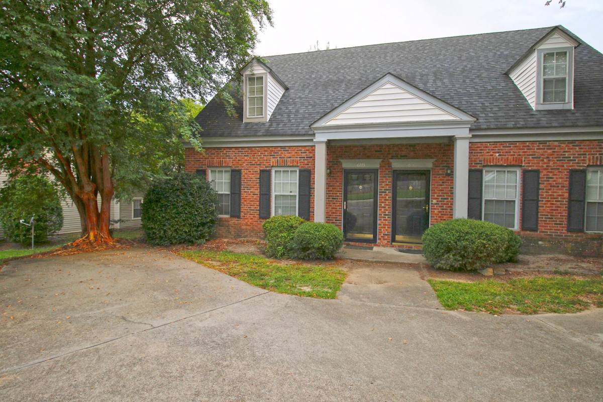 Townhouse for rent at 618 Hulon Lane, West Columbia, SC 29169