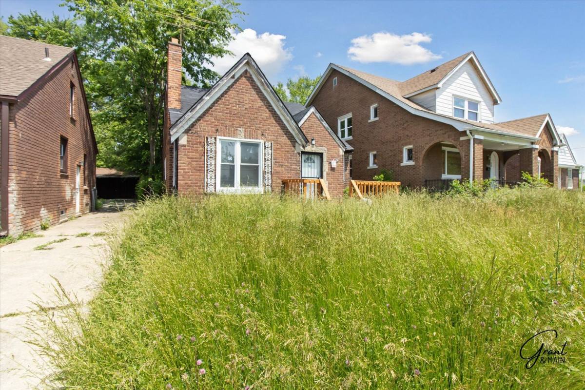 House for rent at 14953 Longview St, Detroit, MI 48213