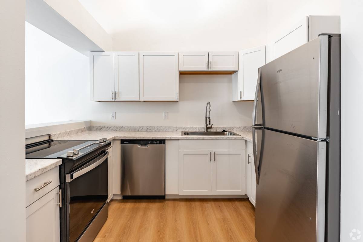 Apartment for rent at 124 Coors Blvd, Pataskala, OH 43062