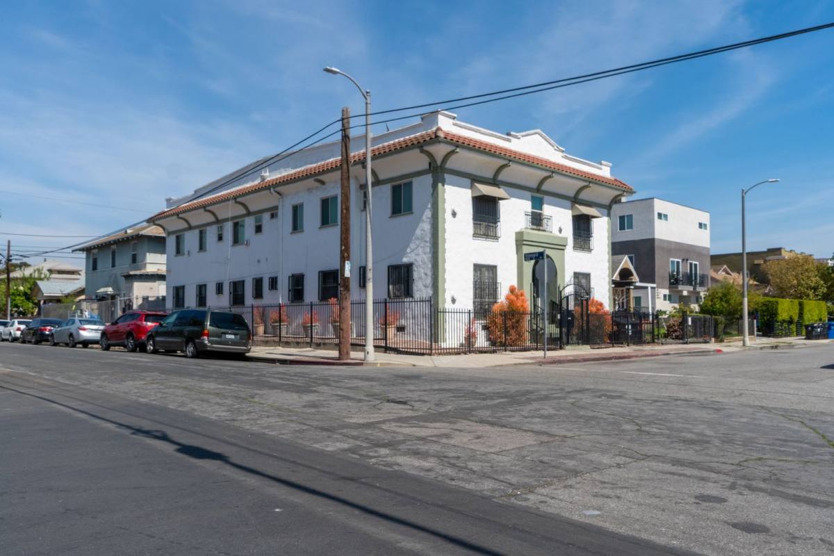 Apartment for rent at 4567 Pickford St, Los Angeles, CA 90019