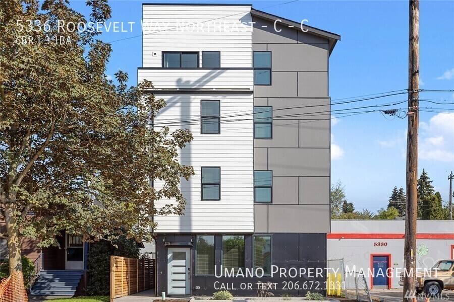 Apartment for rent at 5336 Roosevelt Way NE - C #C, Seattle, WA 98105