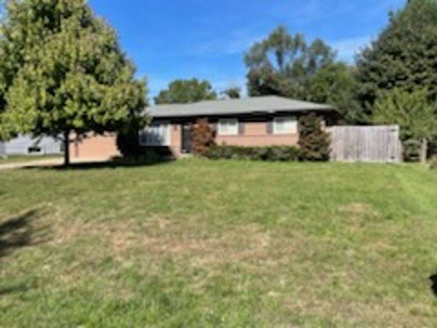 House for rent at 4057 Bramford, Utica, MI 48317