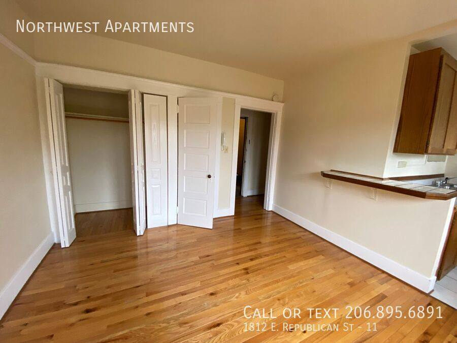 Apartment for rent at 1812 E Republican St #11, Seattle, WA 98112