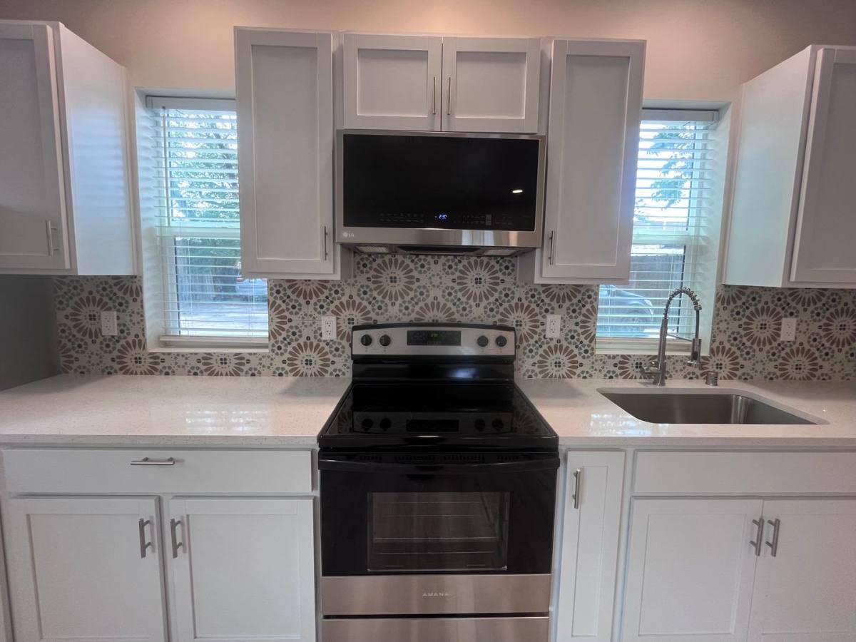 Apartment for rent at 816 1 2 13th St NW, Albuquerque, NM 87102