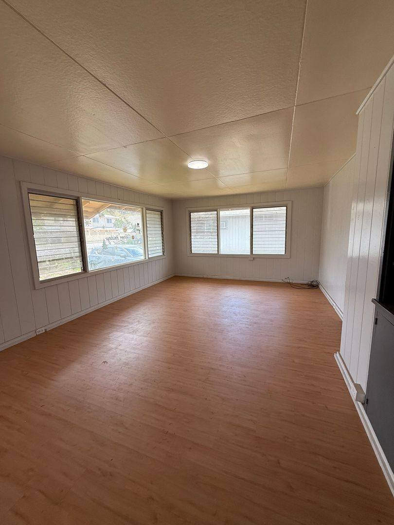 House for rent at 86-055 Farrington Highway, Waianae, HI 96792