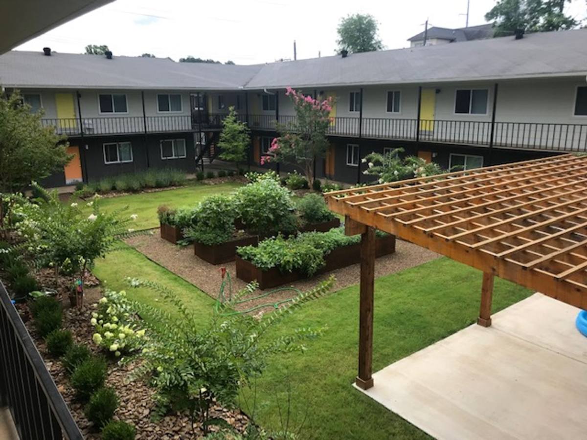 Apartment for rent at 1211 N Leverett, Fayetteville, AR 72703