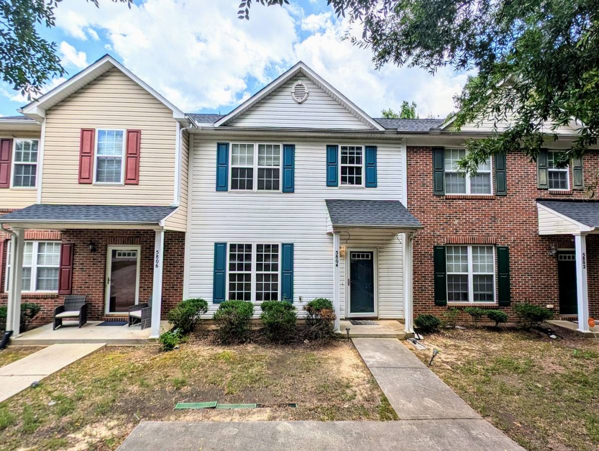 Townhouse for rent at 5804 Neuse Wood Dr, Raleigh, NC 27616