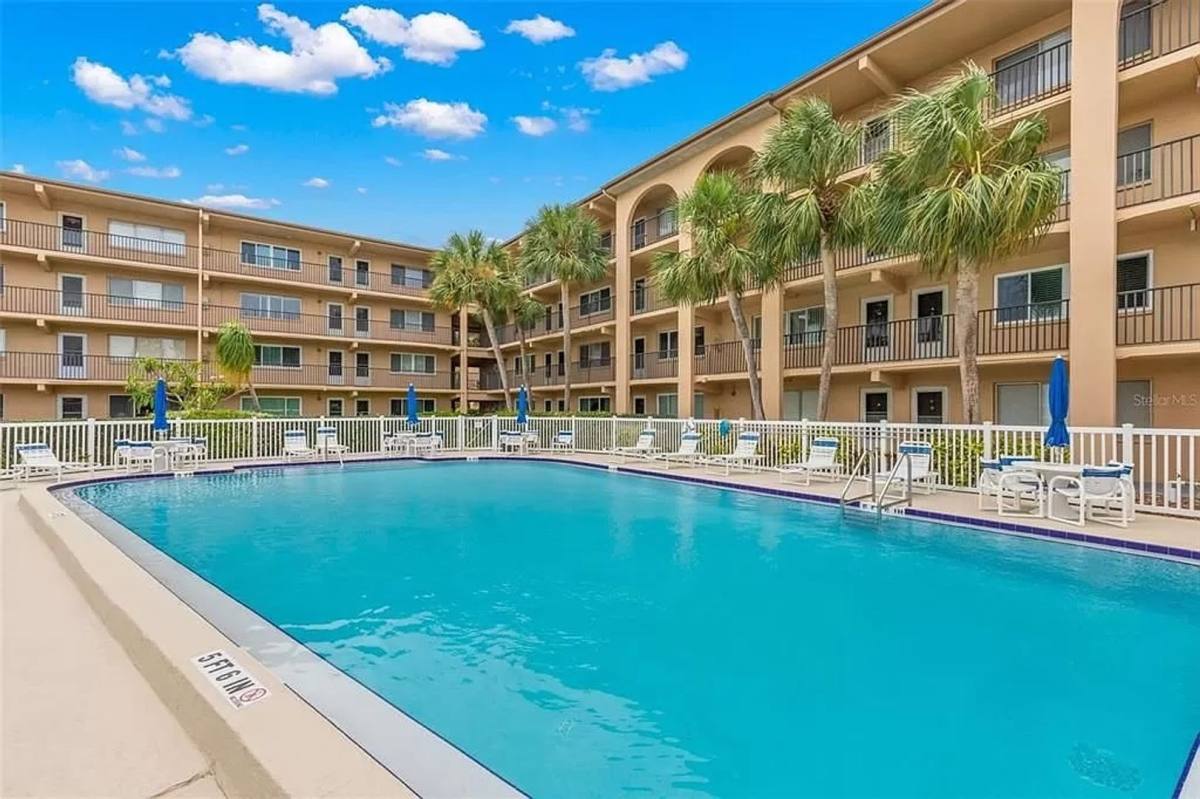 Apartment for rent at 2525 W Bay Dr, Largo, FL 33770