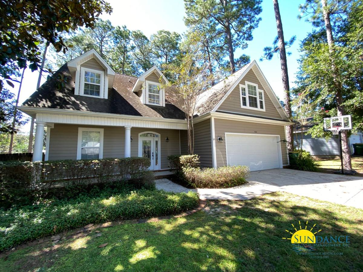 House for rent at 4064 11th St, Niceville, FL 32578