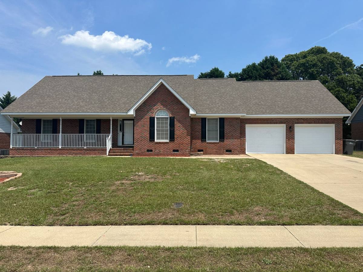 House for rent at 3521 Harrisburg Dr, Fayetteville, NC 28306
